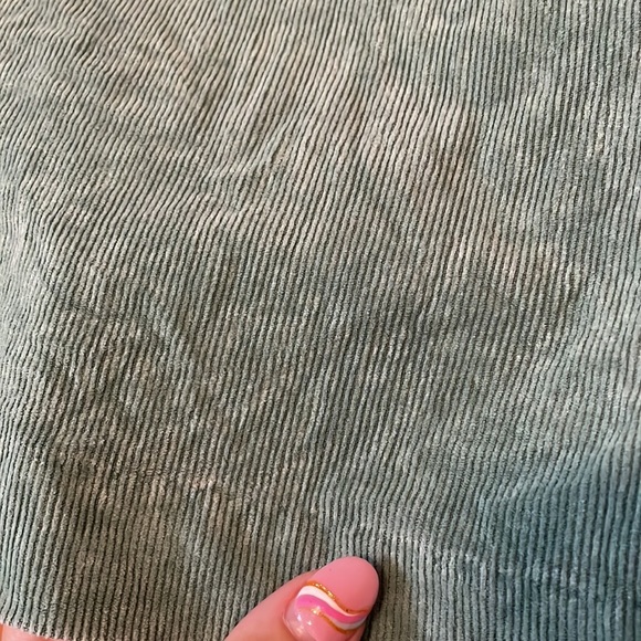 Vineyard vines corduroy green mini skirt - Picture 7 of 8